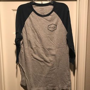 Baseball tee